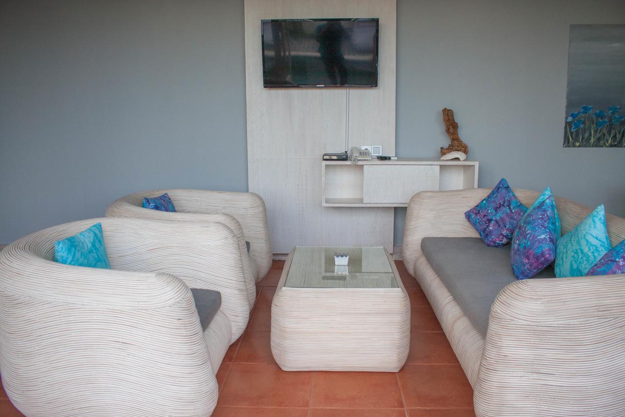 The Suites Lombok Sekotong Exterior foto